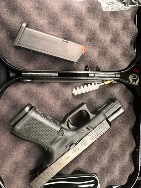 *GLOCK 19 GEN5*