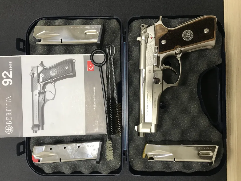 Kamu Personelinden temiz Beretta Fs 92 - 5