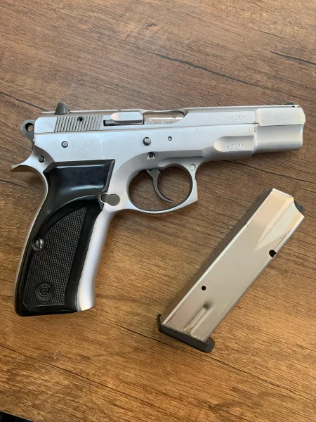 İLK SAHİBİNDEN TEMİZ KROM CZ-75 B