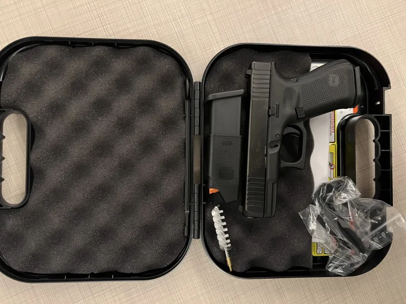 Kadın kamu görevlisinden sıfır glock19 gen 5
