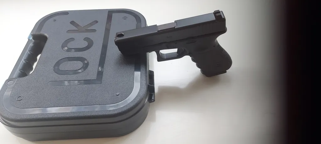 TEMİZ GLOCK 19 GEN 3 KAMU PERSONELİNDEN - 2