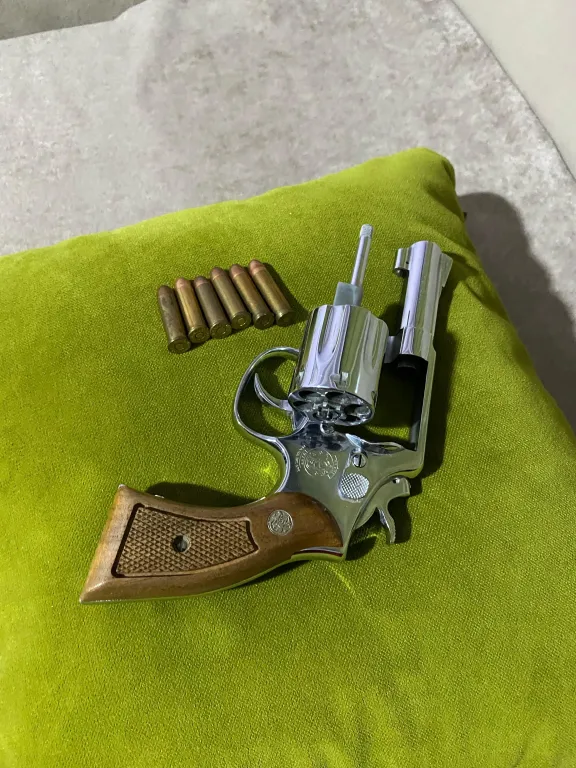 KUYUMCUDAN ALINMIŞ TOPLU  SMİTH WESSON - 2