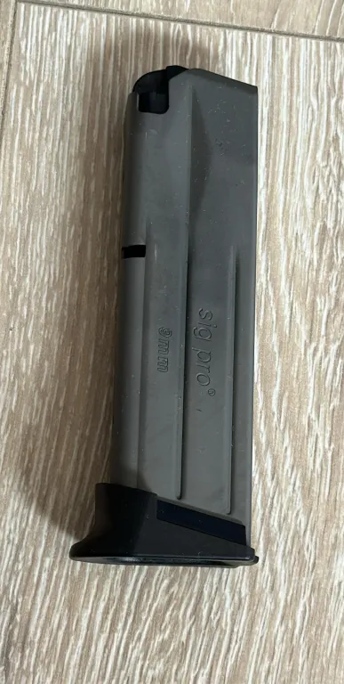 Alman Sig Sauer SP2022 - 11
