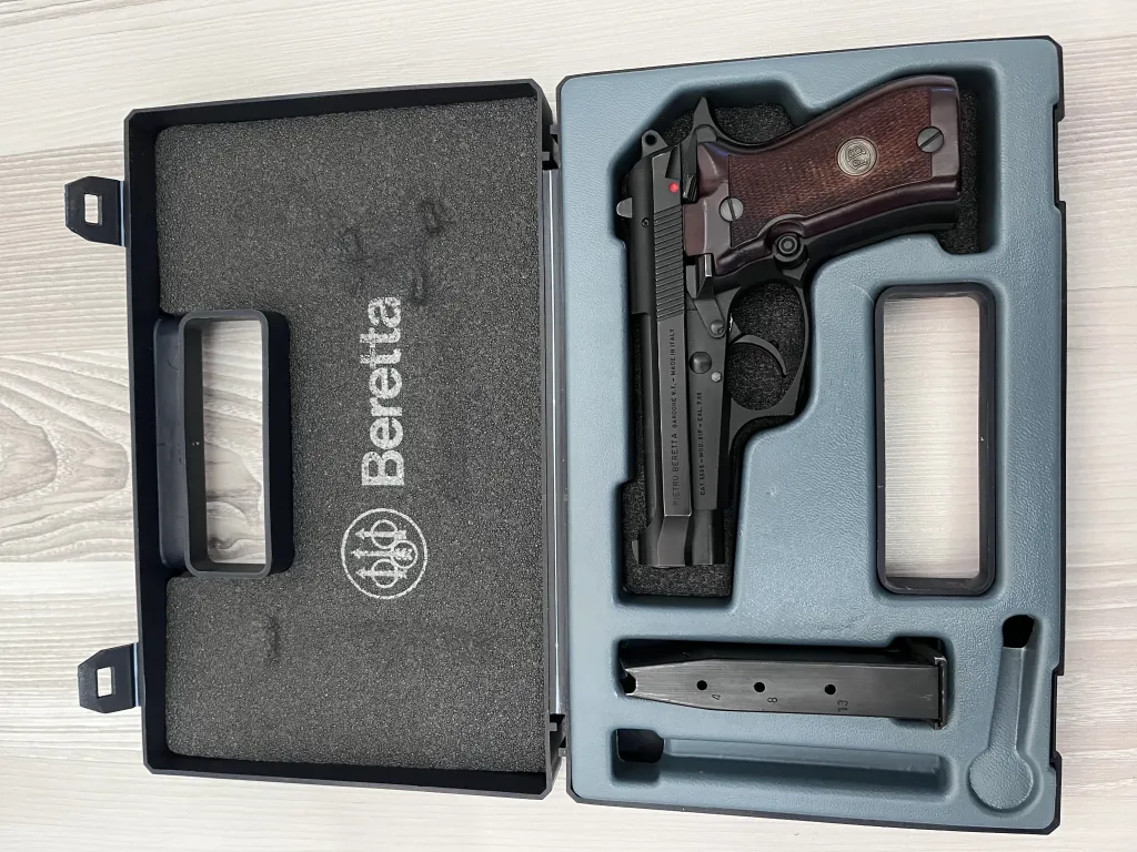 Beretta mod81 12+1