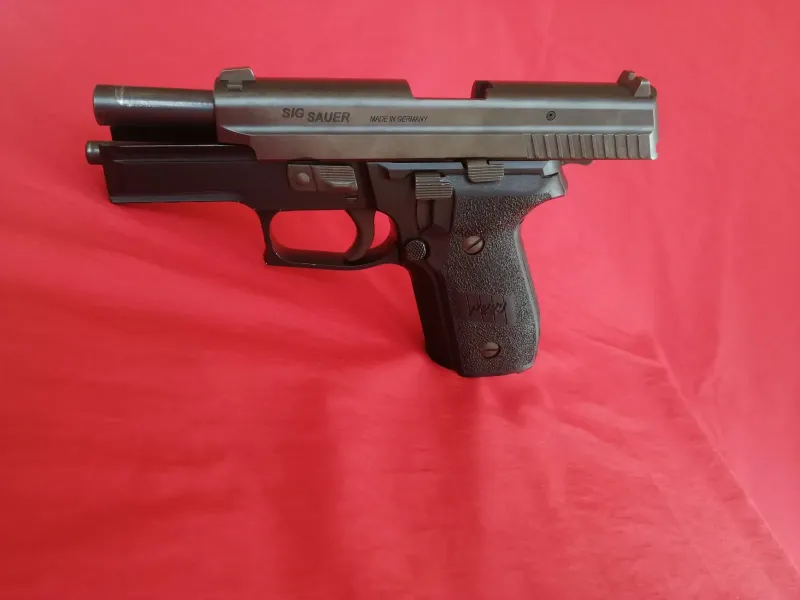 SİG SAUER P 229 ALMAN YAPIMI TWO TONE TERCİH EDİLEN COMPACT MODEL