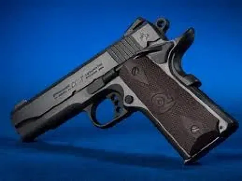 COLT COMBAT COMMANDER