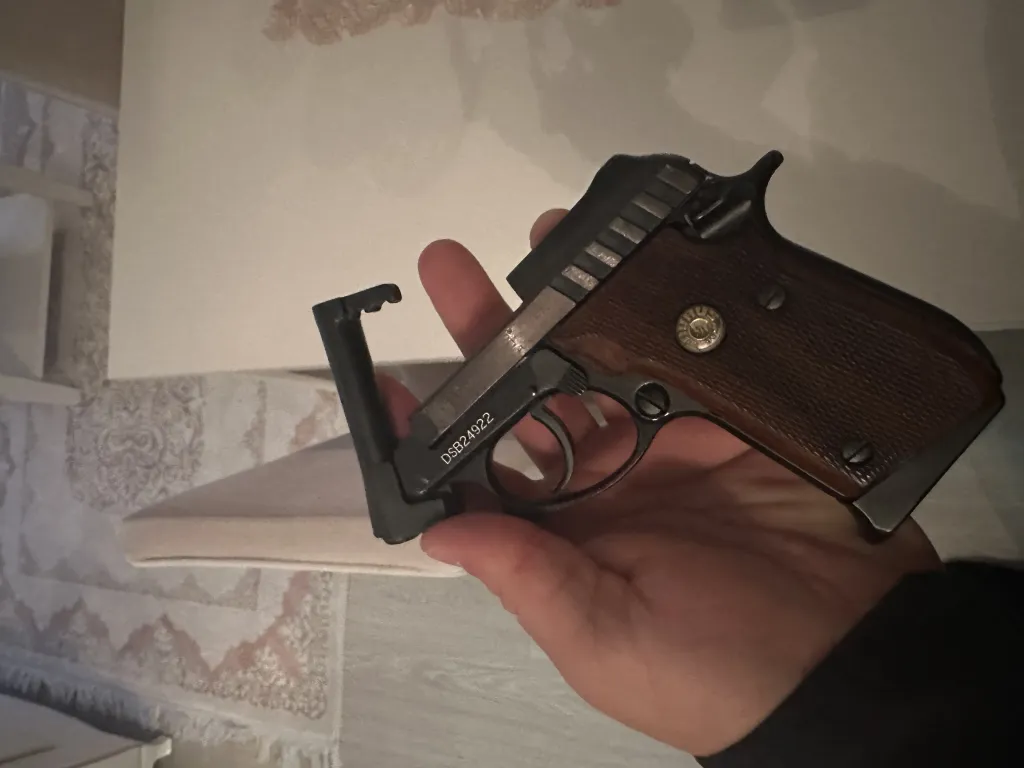 TAURUS PT-25 CAL 6.35 - 3