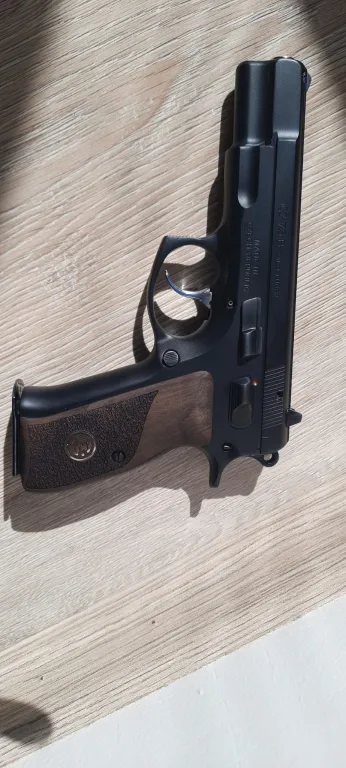 Konya CZ 75 B