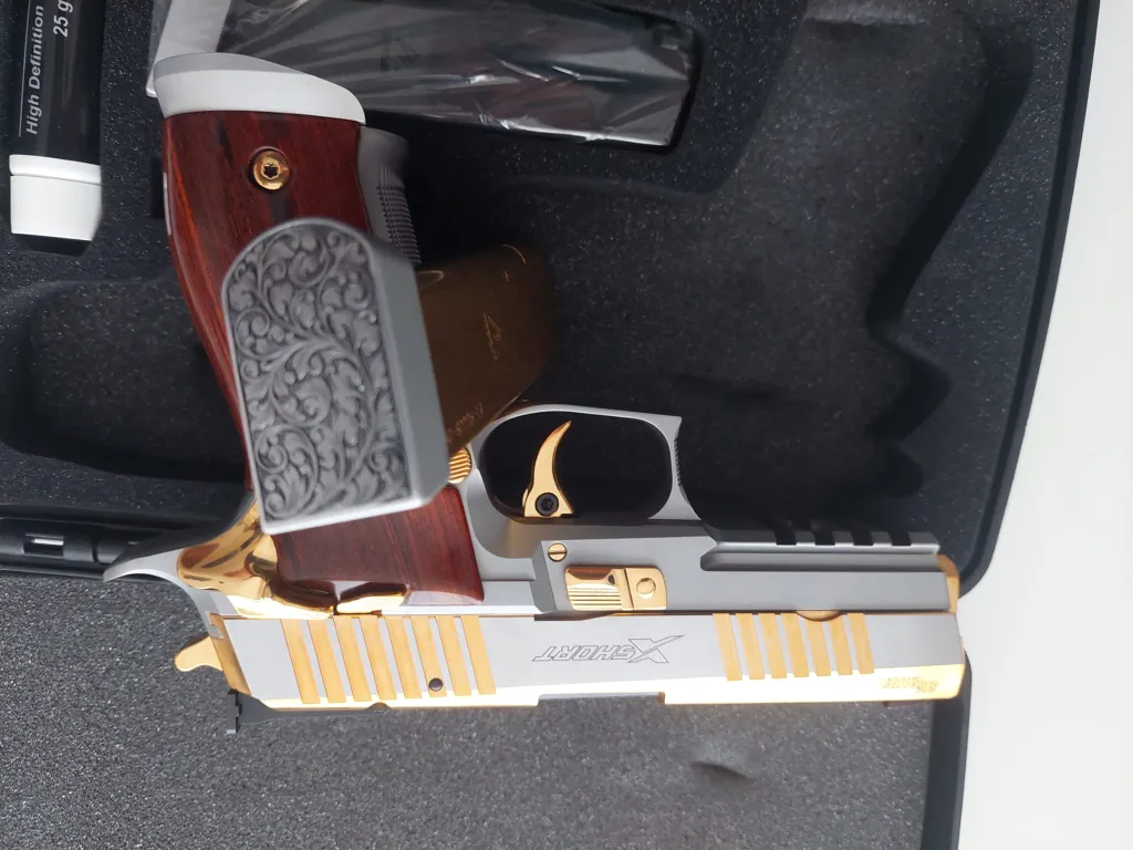 Si̇g Sauer P226 Gold Vi̇oli̇n Seri̇siŞarjör Gravür İşlemeli̇ Türkiyede  başka yok.Koleksi̇yon Mastershop - 2