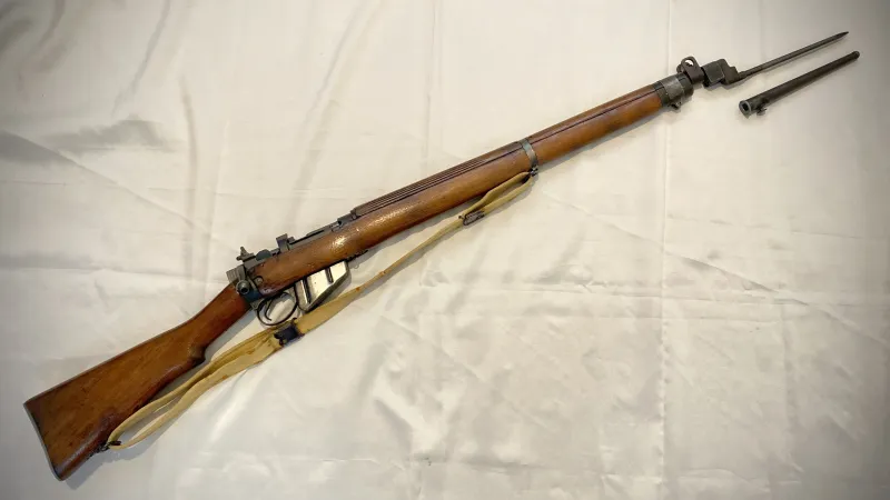 1943 Tarihli Lee Enfield İngiliz Piyade Tüfeği