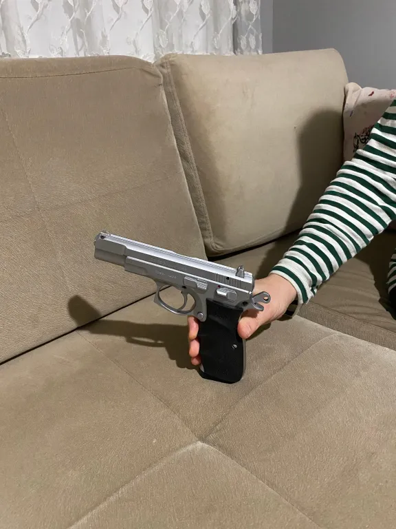 CZ 75 B MAT KIROM BOYALI EMEKLİ EMNİYET MÜDÜRÜNDEN
