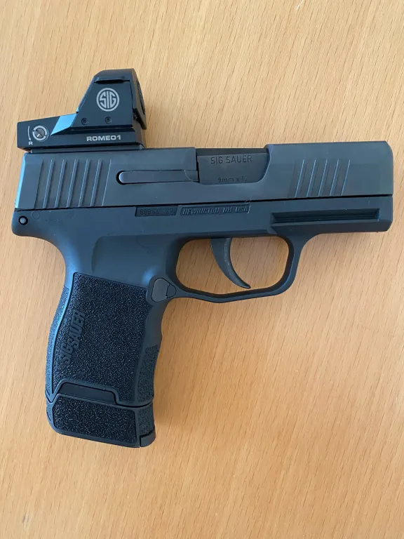 Sig sauer P365 sas&romeo1 Reddot 11000 usd - 2