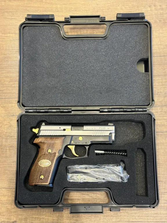Sig Sauer P229 Two Tone - 3