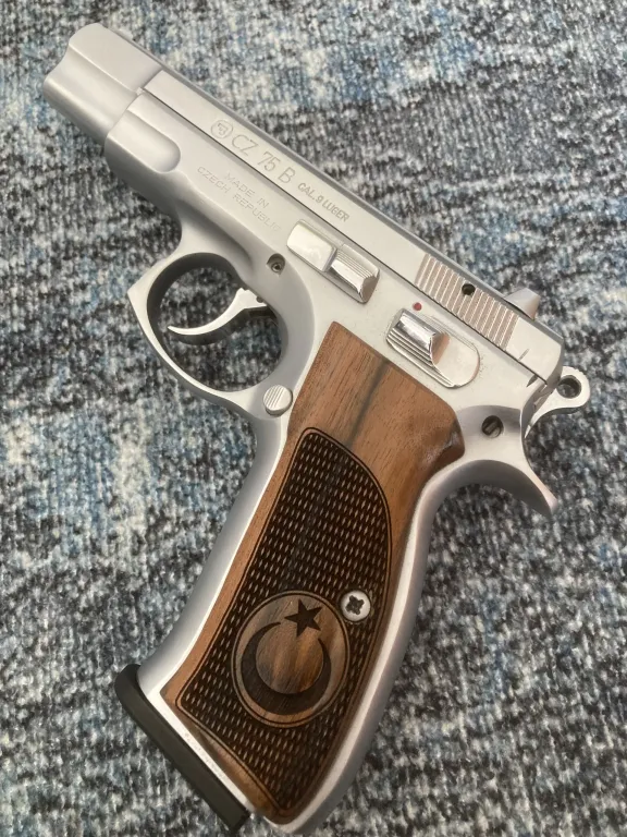 Memurdan Sıfır Ayarında Cz75B