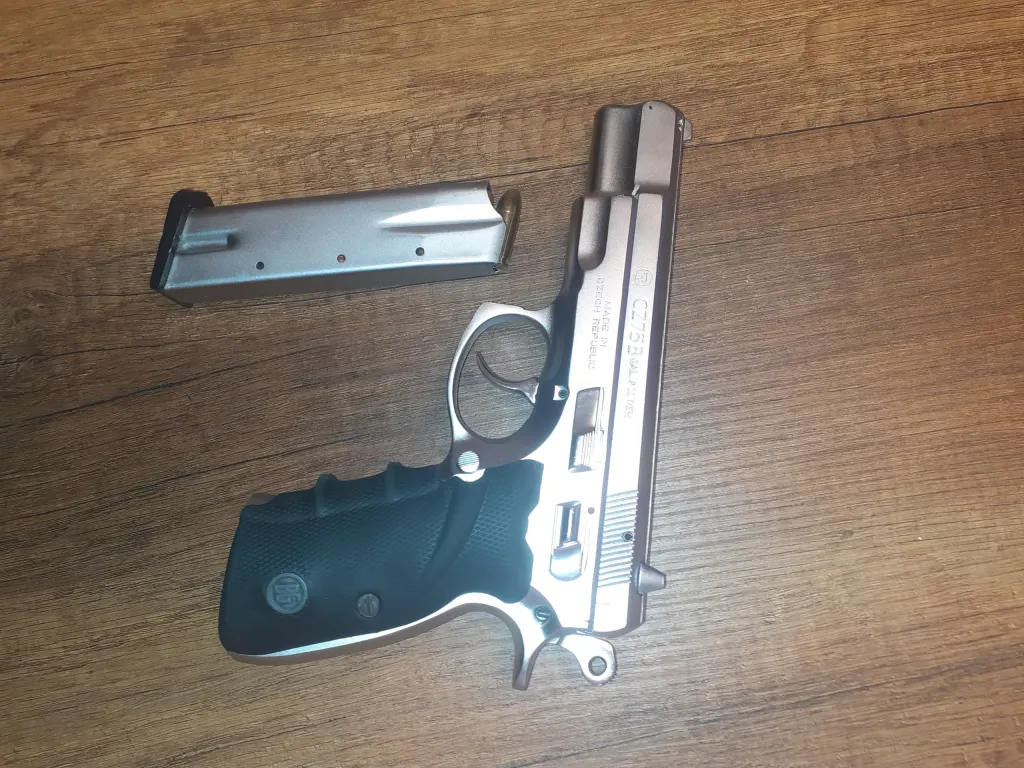 Polisten Temiz Cz75 Krom Kaplama - 3