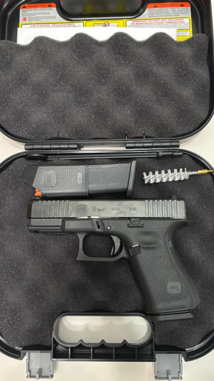 Kamu Görevlisinden Kullanılmamış Model Glock G19 Gen 5 Marka Silah