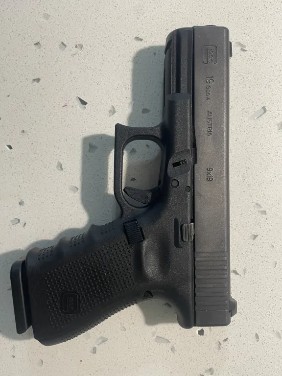 Kamu Görevli̇si̇nden Taşima Ruhsatli Glock 19 Gen4 - 2