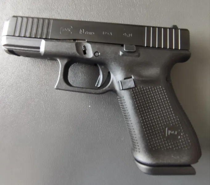 Glock 19