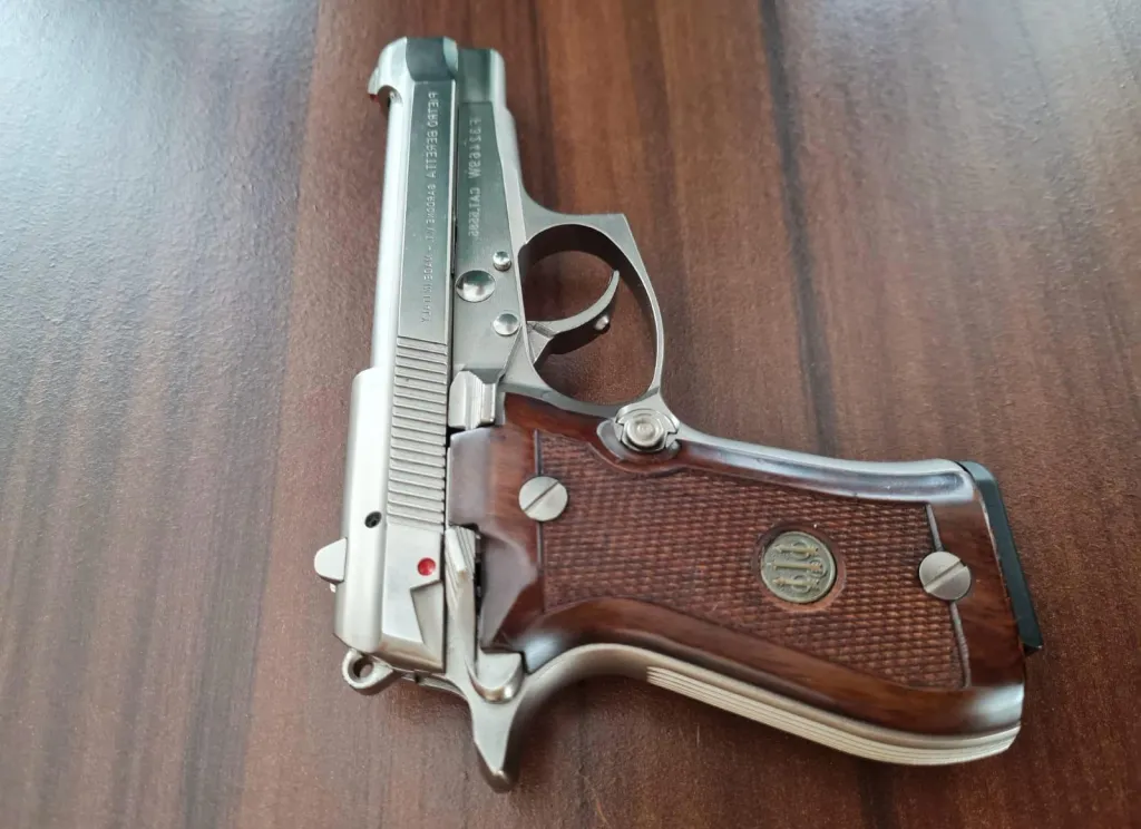 Yargı Mensubunun Koleksiyonundan Beretta F84 Cheetah İnox