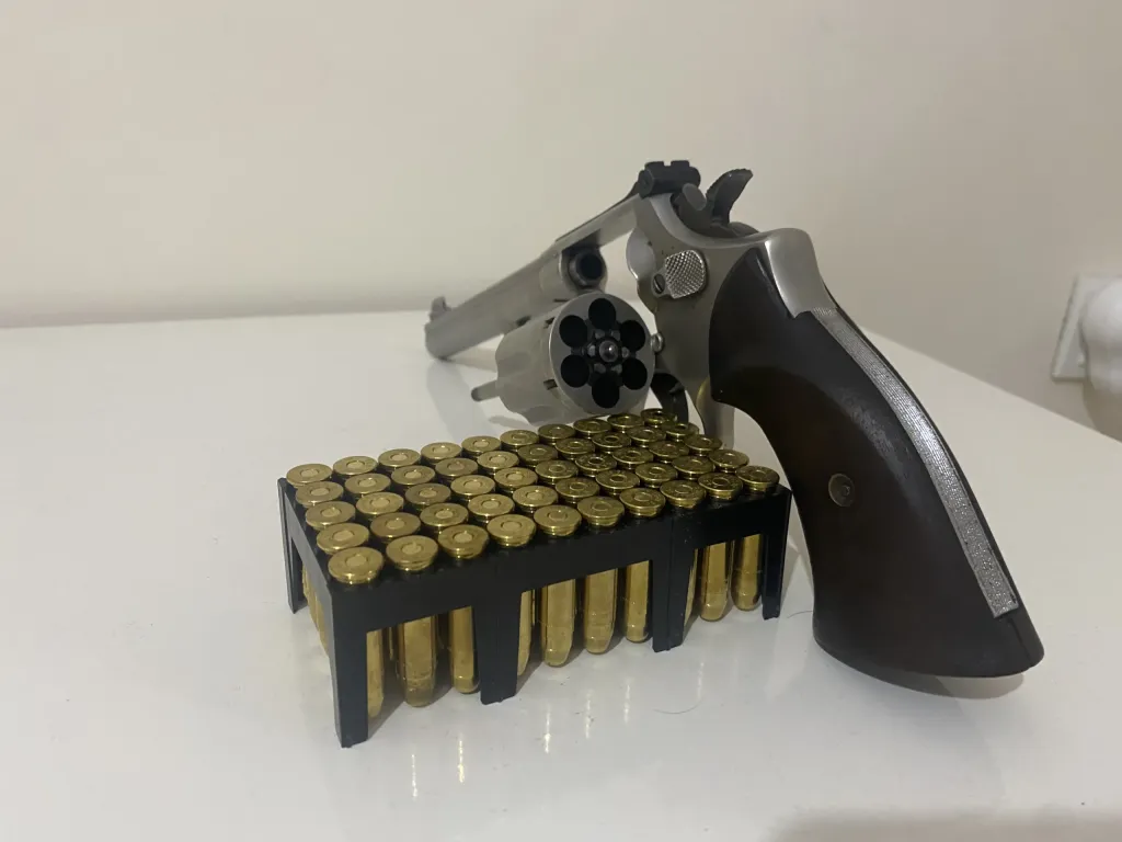 Smith Wesson - 2