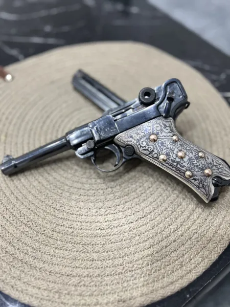 1913 Parabellum Altın Damlacıklı