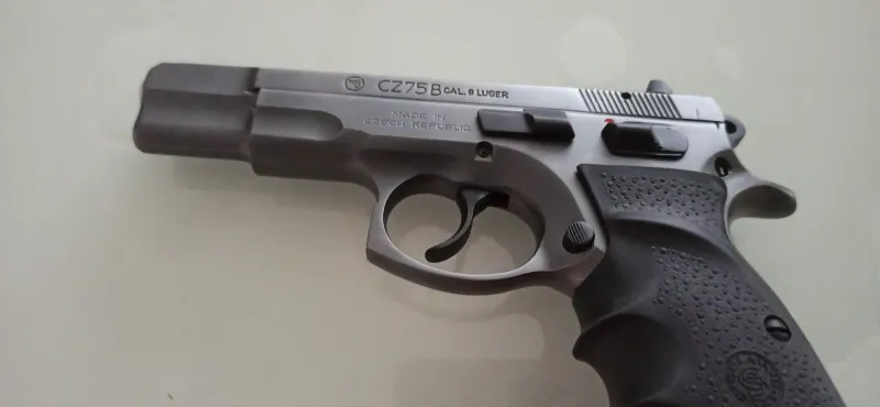 Temiz Sorunsuz Ve Bakımlı Cz 75 B