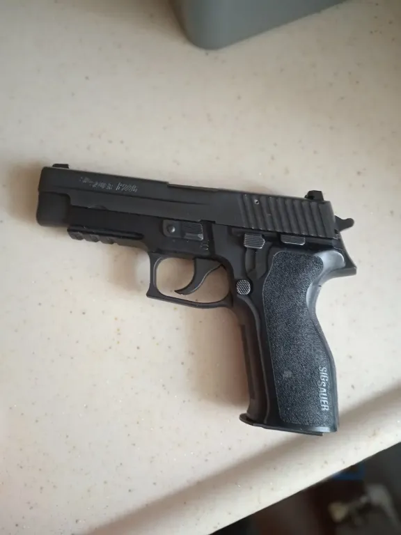 Sig Sauer P226
