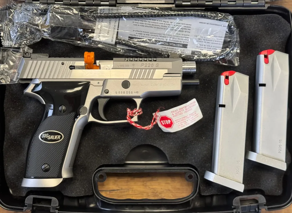 Sig Sauer P226 S - 4