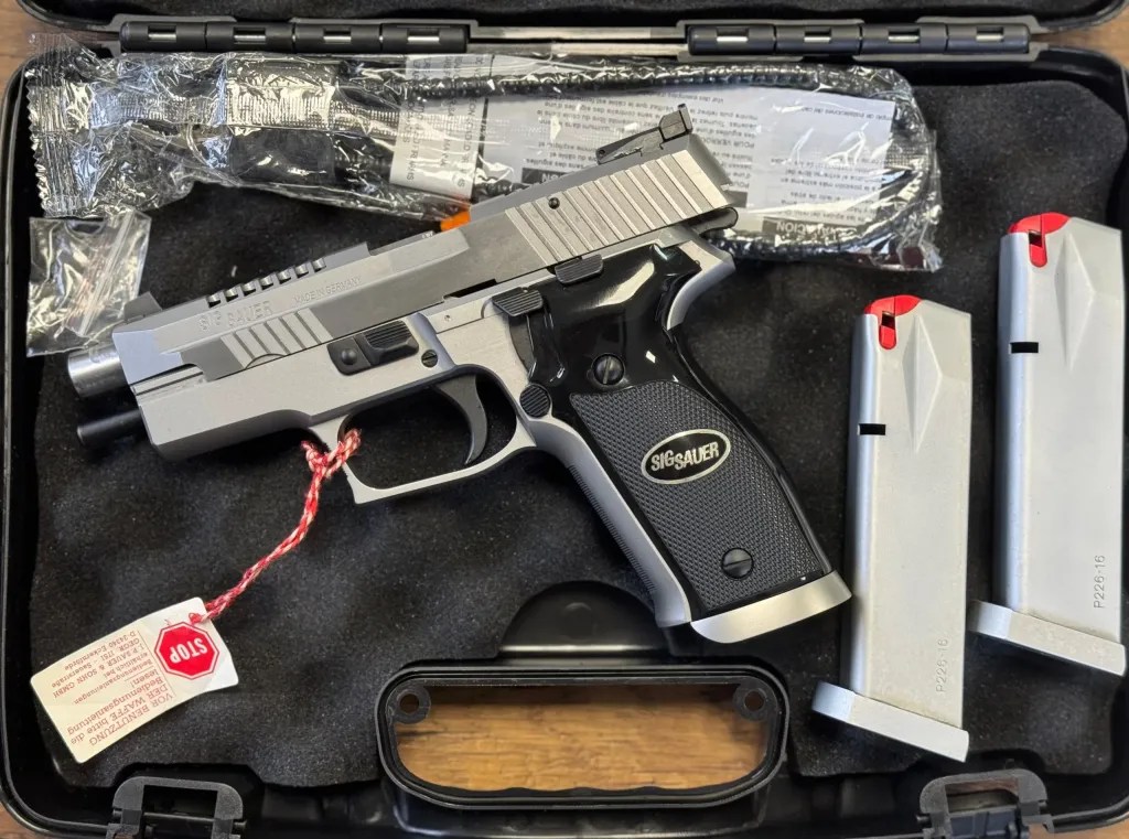 Sig Sauer P226 S - 3