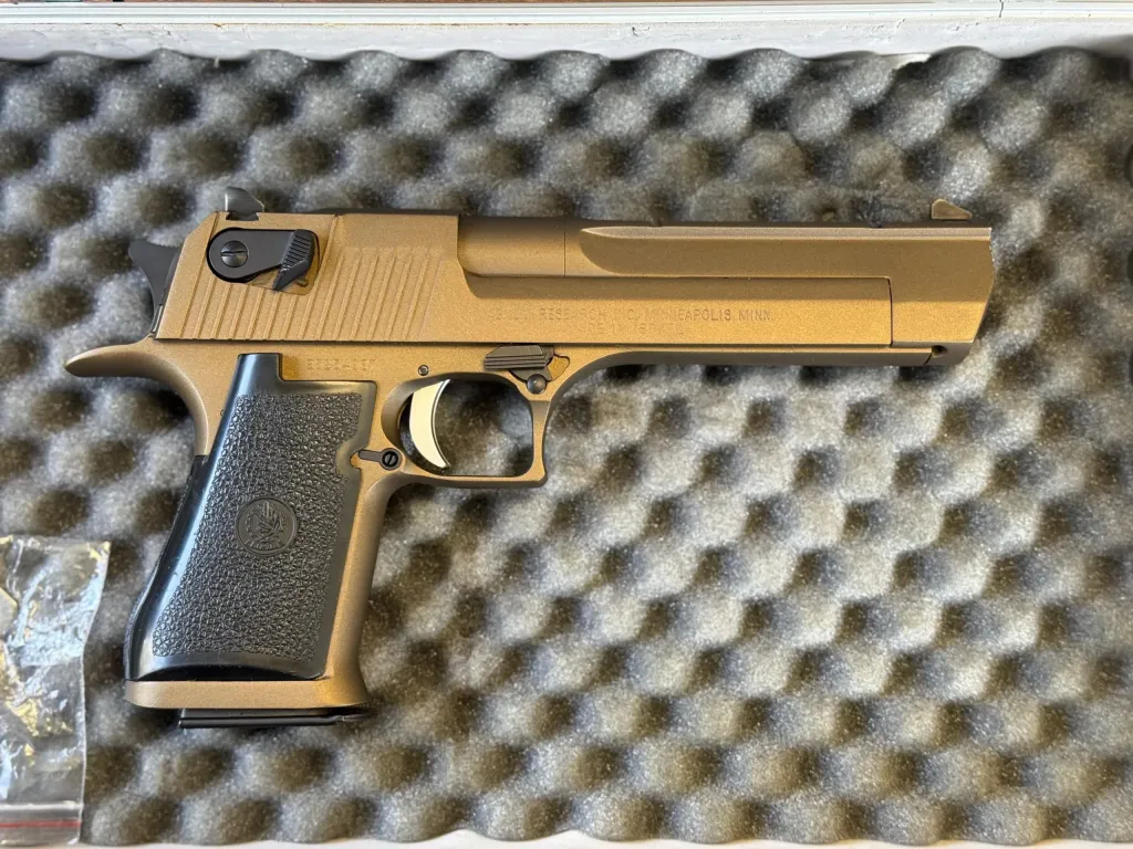 Desert Eagle - 4