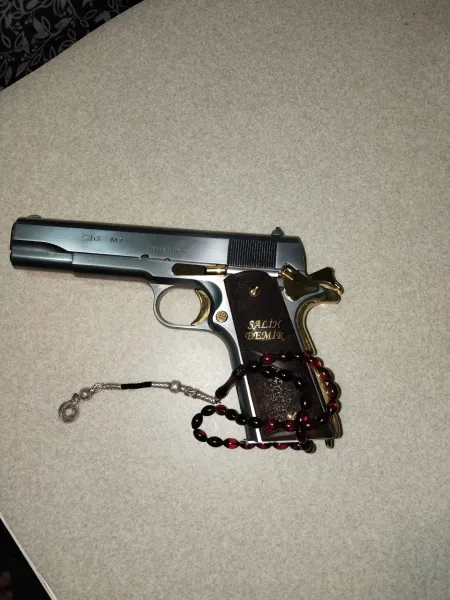 Zig M 1911