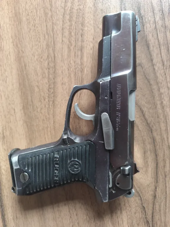 Jandarmadan Ruger P85 - 2
