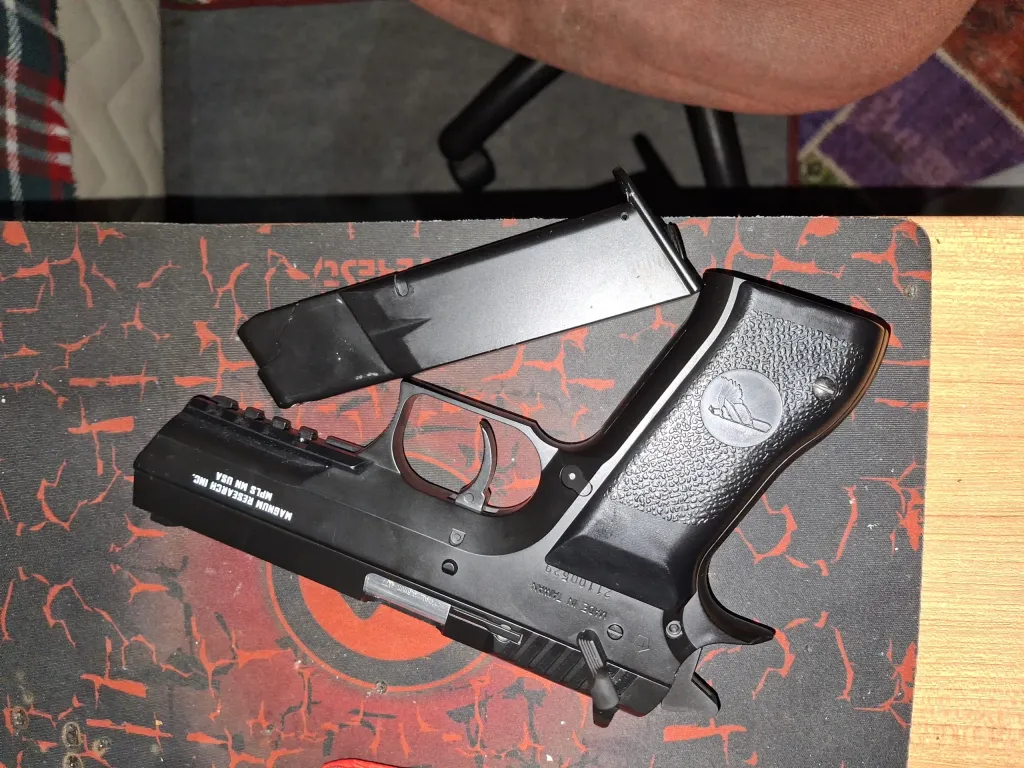 Cybergun Baby Desart Eagle - 4