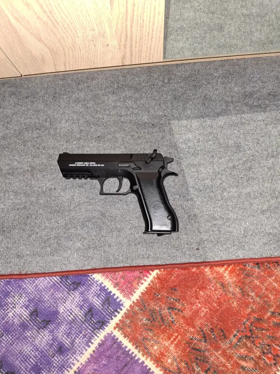 Cybergun Baby Desart Eagle - 3