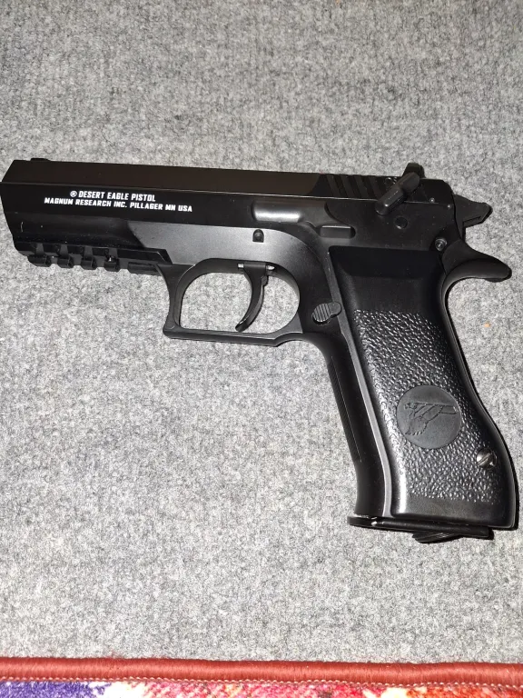 Cybergun Baby Desart Eagle - 2