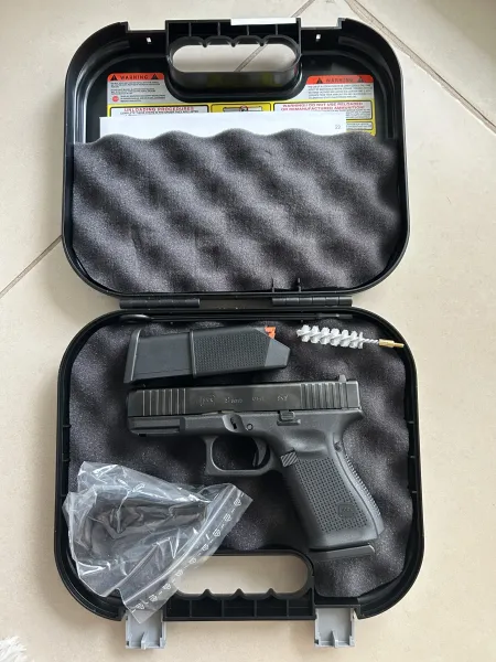 Sıfır Kutusunda Glock G19