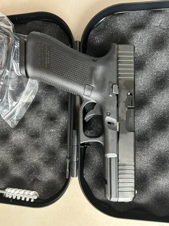 Sıfır Kutusunda Glock G17 - 3