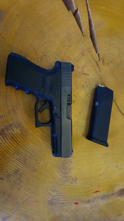 Glock 19 C - 2