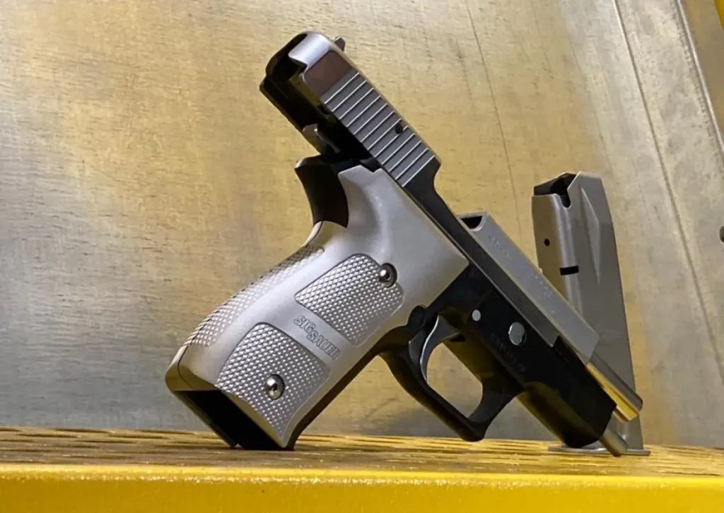 Orjinal Kutulu Orjinal Yedek Şarjörlü Çiziksiz Sorunsuz Aci̇ll Satılık Sig Sauer P226 Alman Modeli