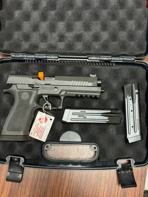 Özel Seri̇ Sig Sauger X Five Legion - 1