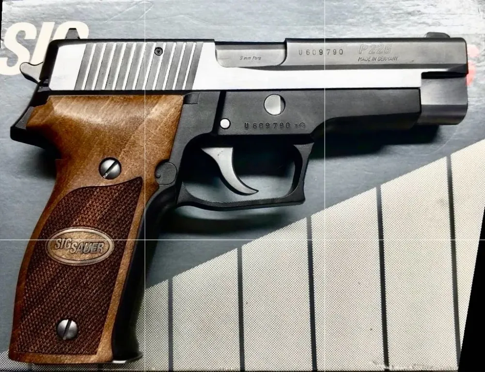 Sig Sauer P226 - 2