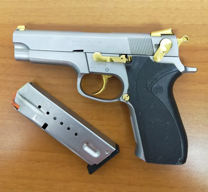 Smi̇th Wesson 5906 - 2
