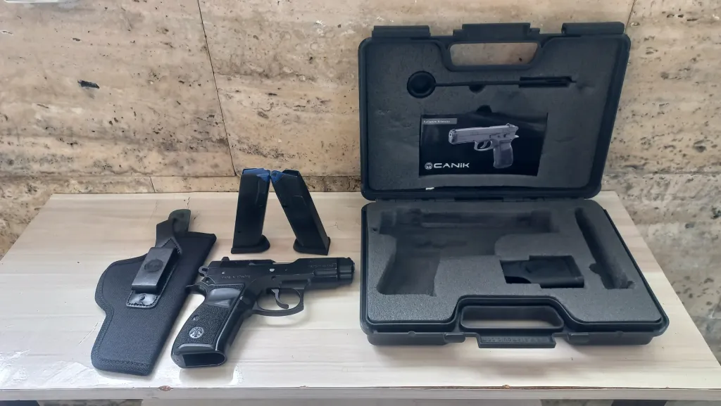 Ruhsatlı Sıfır Ayarında Tertemiz Canik C 100 - 2