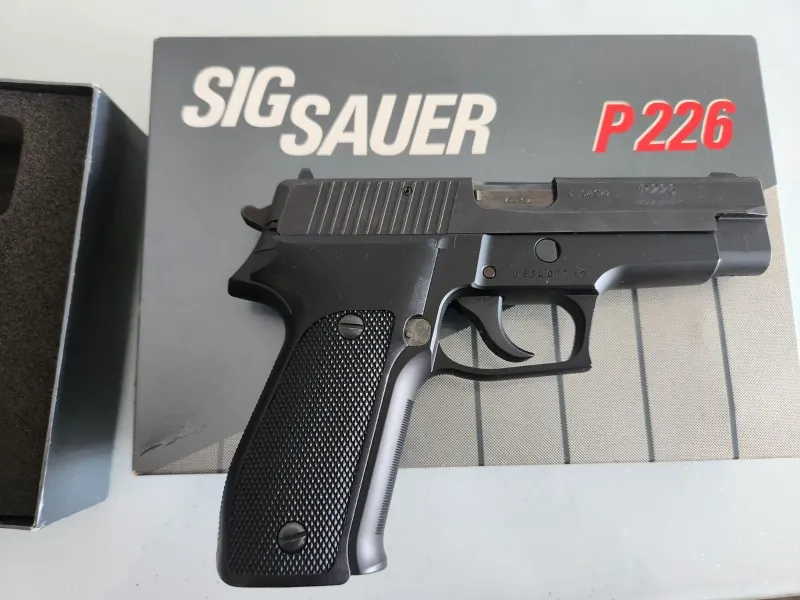 Temiz Ilk Sahibinden Sig Sauer P226