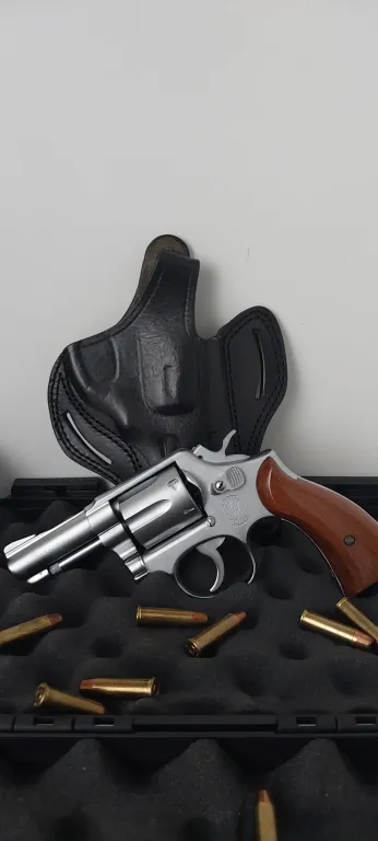 Smi̇th Wesson 38 Speci̇al - 2