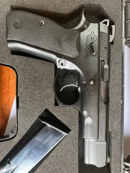 Cz Omega