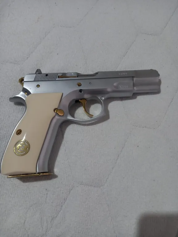 İlk Sahibinden Cz75 Tertemiz Çizik Dahi Yoktur Sıfırdan Farksız - 2