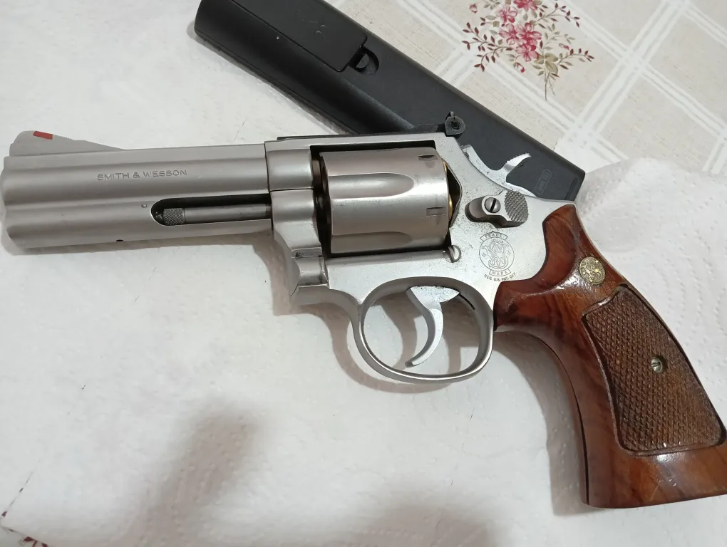 Çok Temiz Orjinal 686 S Wesson