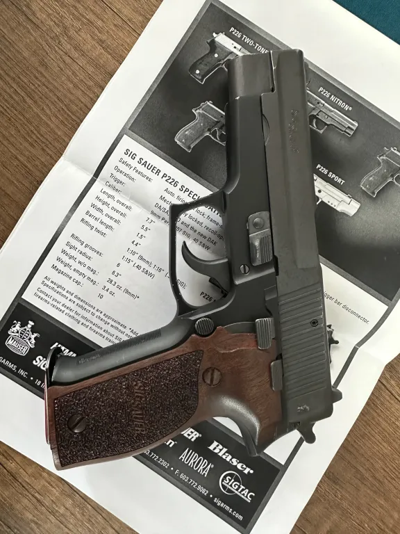 Acil Ruhsat Sahi̇bi̇nden P226 - 2