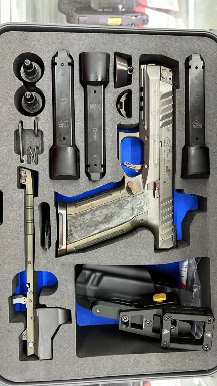 Laugo Arms Alien Creator 500 Limited Edition - 1